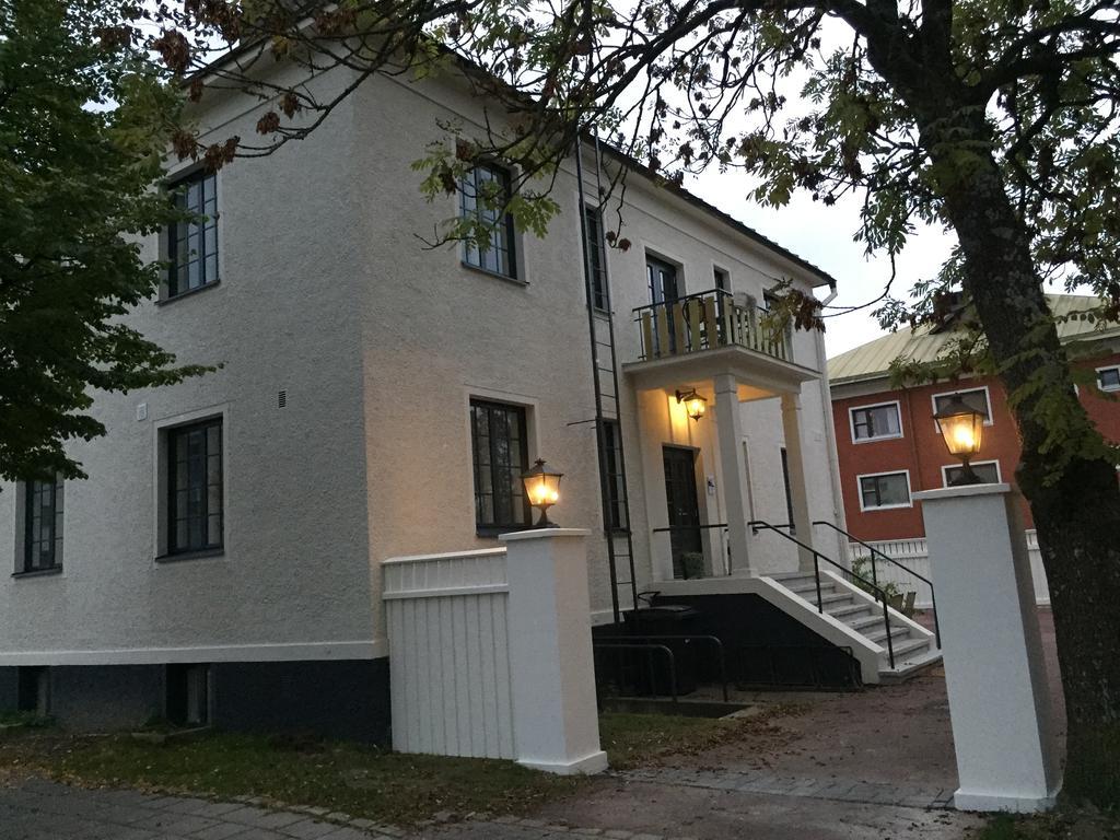 Townhouse Apartments Mariehamn Eksteriør billede